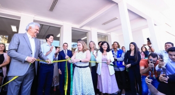 Caiado inaugura Palácio da Educação, primeira sede própria da Seduc